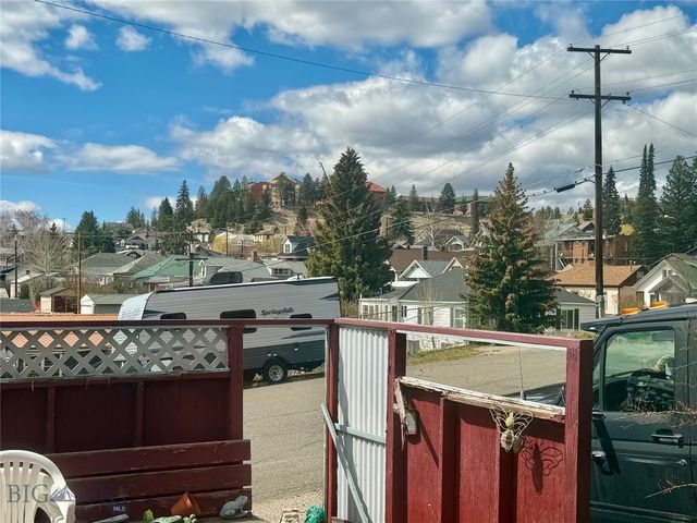 915 W Porphyry Street, Butte, MT 59701