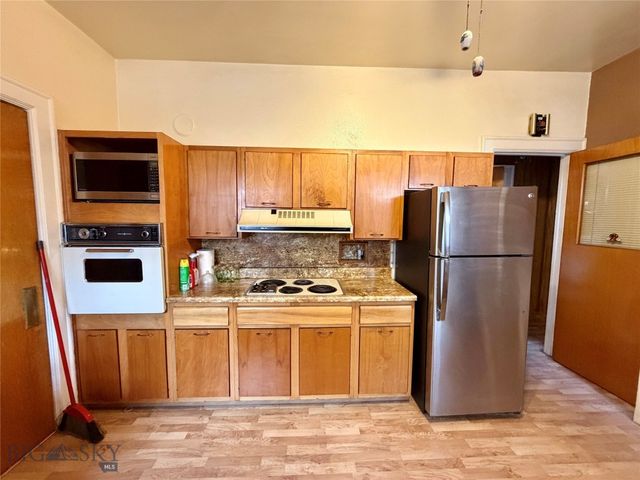 915 W Porphyry Street, Butte, MT 59701