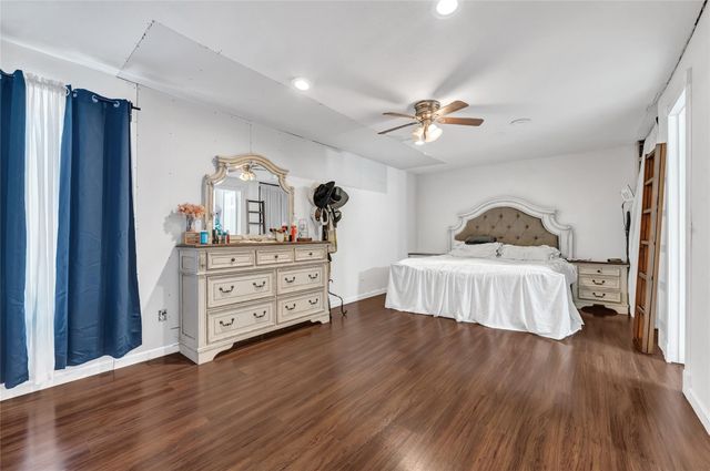 6845 Larkstone Street, Houston, TX 77028