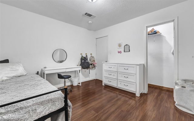 6845 Larkstone Street, Houston, TX 77028