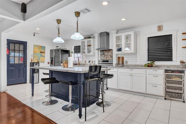 6845 Larkstone Street, Houston, TX 77028
