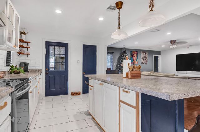 6845 Larkstone Street, Houston, TX 77028