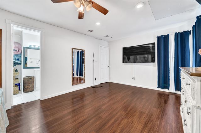 6845 Larkstone Street, Houston, TX 77028