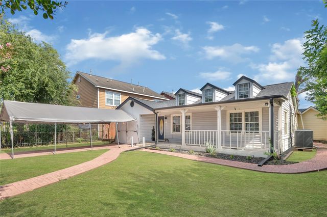 6845 Larkstone Street, Houston, TX 77028