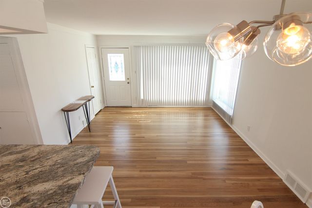 28260 Edward Street, Roseville, MI 48066