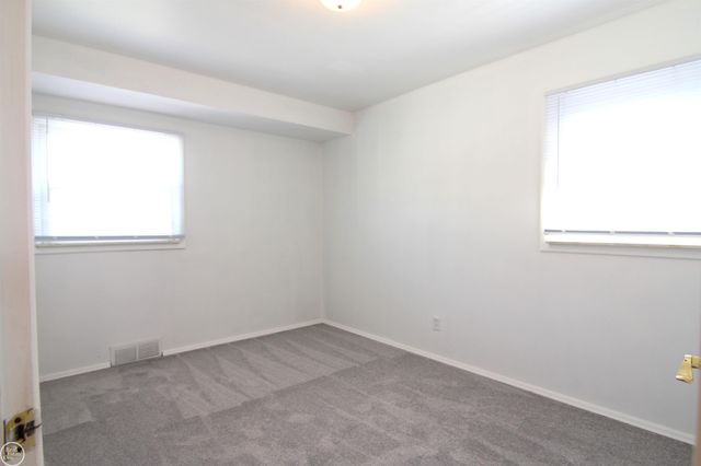 28260 Edward Street, Roseville, MI 48066