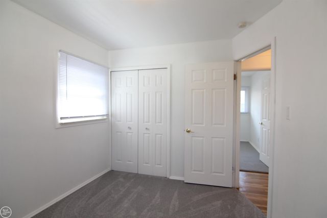 28260 Edward Street, Roseville, MI 48066