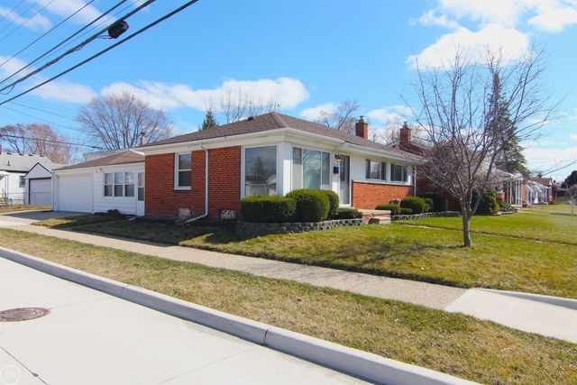 28260 Edward Street, Roseville, MI 48066