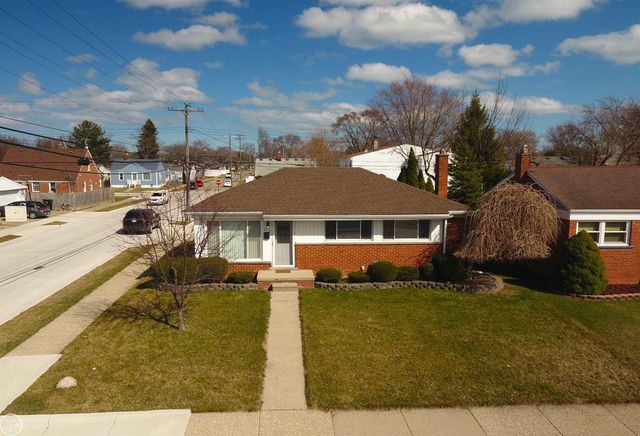 28260 Edward Street, Roseville, MI 48066