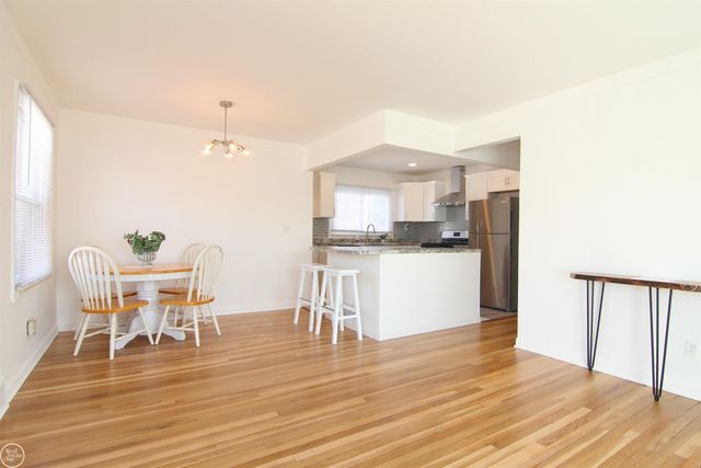 28260 Edward Street, Roseville, MI 48066