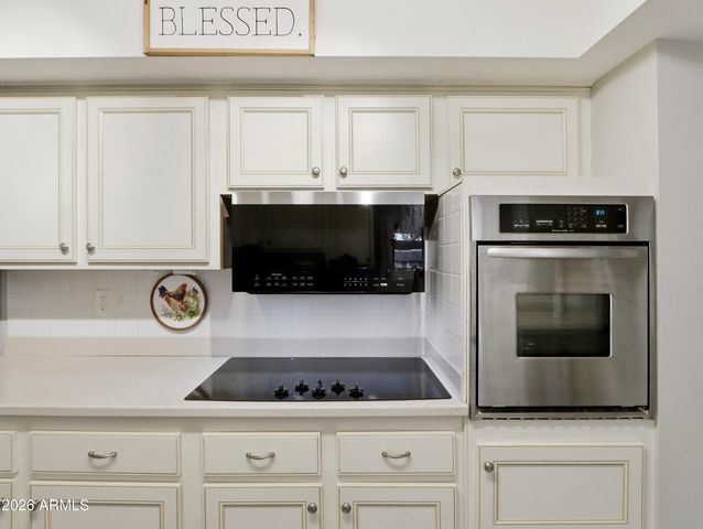 10143 W BOLIVAR Drive, Sun City, AZ 85351