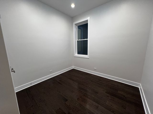 4819 Main Street 204, Skokie, IL 60077