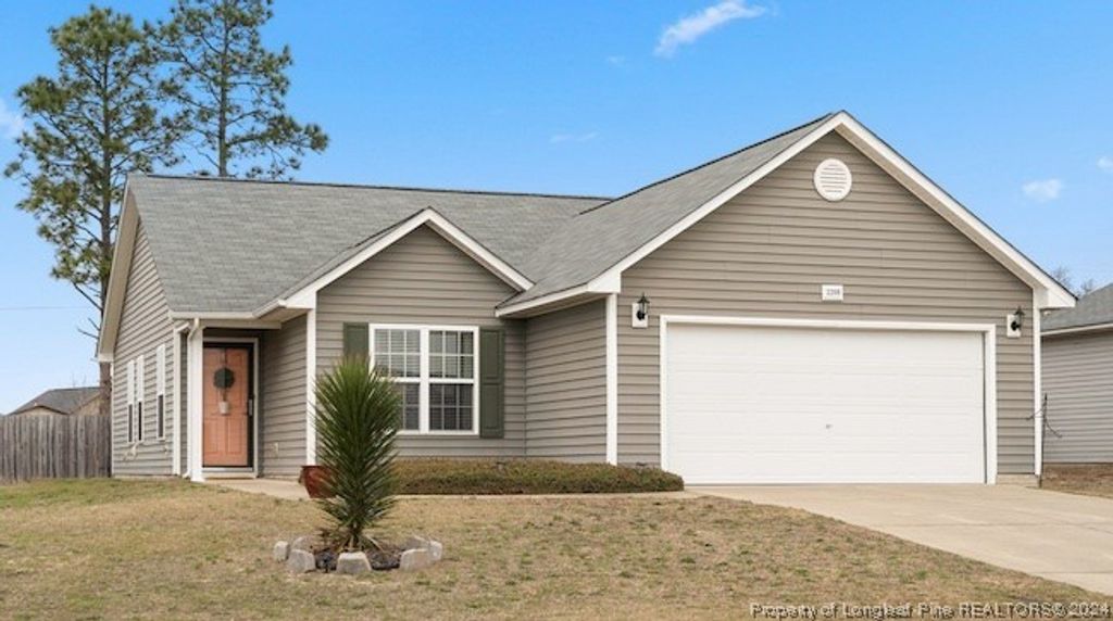 2208 Sir Michael Drive, Hope Mills, NC 28348 — exterior