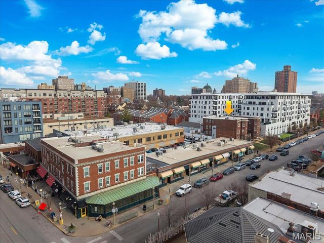 4561 Laclede Avenue 4FE, St Louis, MO 63108