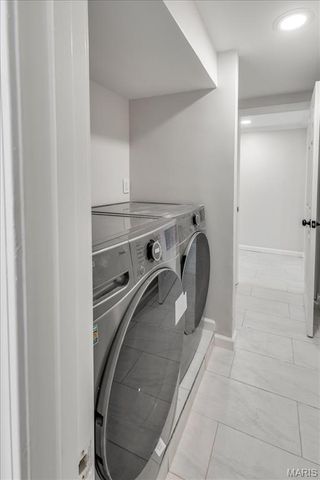 4561 Laclede Avenue 4FE, St Louis, MO 63108