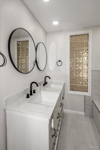 4561 Laclede Avenue 4FE, St Louis, MO 63108