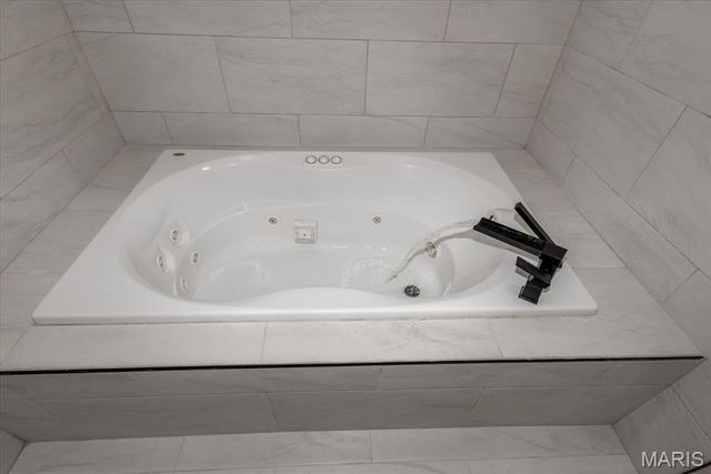 4561 Laclede Avenue 4FE, St Louis, MO 63108