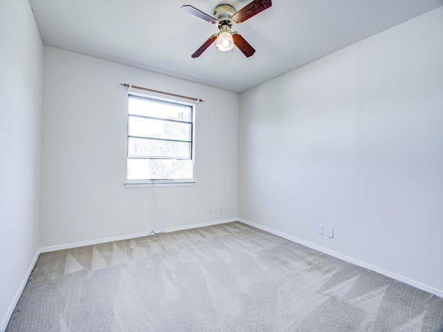 1701 Edge Hill Road, Benbrook, TX 76126
