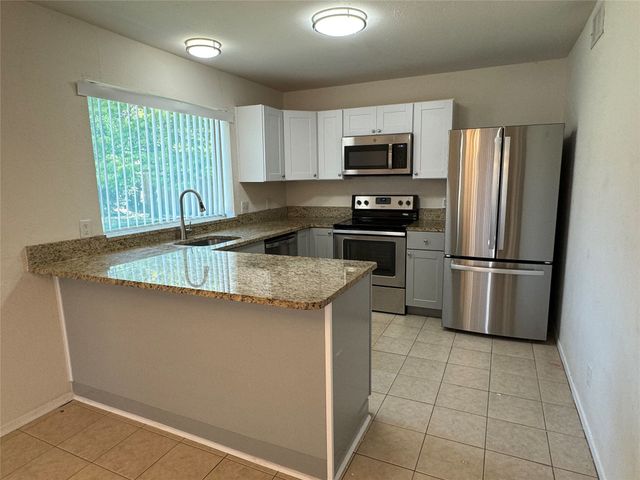 1701 Edge Hill Road, Benbrook, TX 76126
