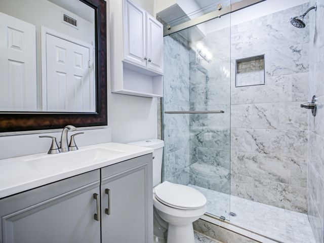 1701 Edge Hill Road, Benbrook, TX 76126