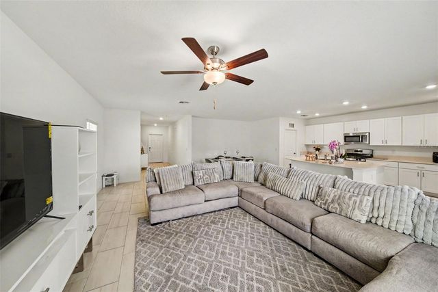 35194 ACKLEY TRCE, Zephyrhills, FL 33541