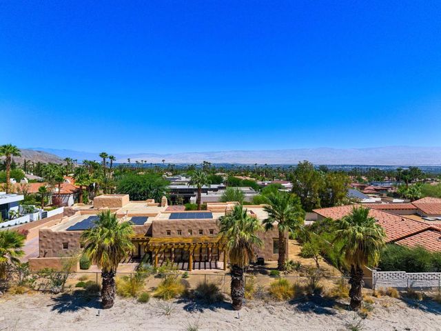 49269 Jfk Trail, Palm Desert, CA 92260