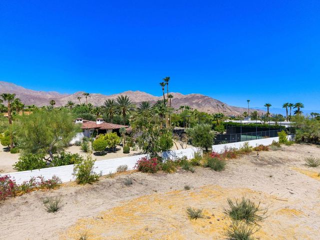 49269 Jfk Trail, Palm Desert, CA 92260