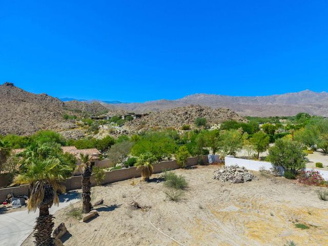 49269 Jfk Trail, Palm Desert, CA 92260