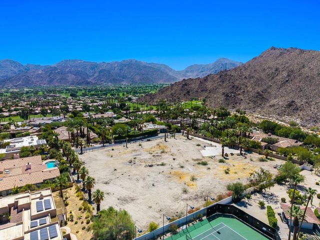 49269 Jfk Trail, Palm Desert, CA 92260