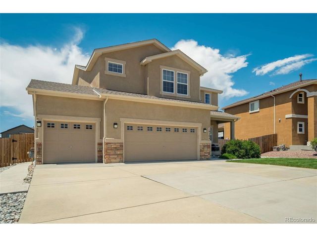10208 Abrams Dr, Colorado Springs, CO 80925