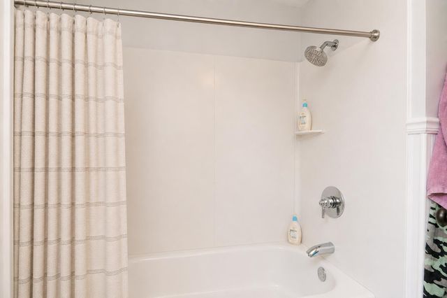 1738 Greenbriar Drive, Portage City, MI 49024