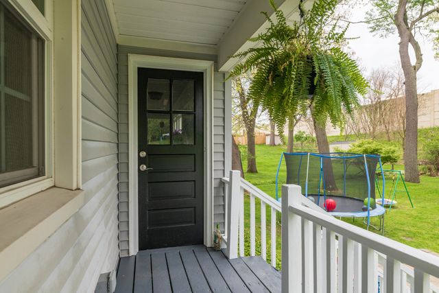 1738 Greenbriar Drive, Portage City, MI 49024