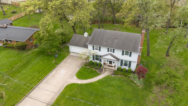 1738 Greenbriar Drive, Portage City, MI 49024