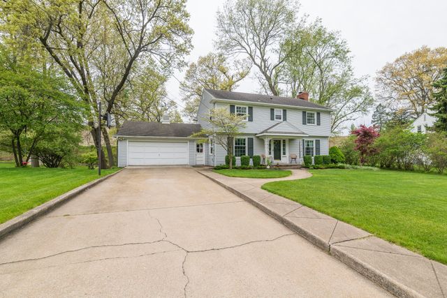 1738 Greenbriar Drive, Portage City, MI 49024