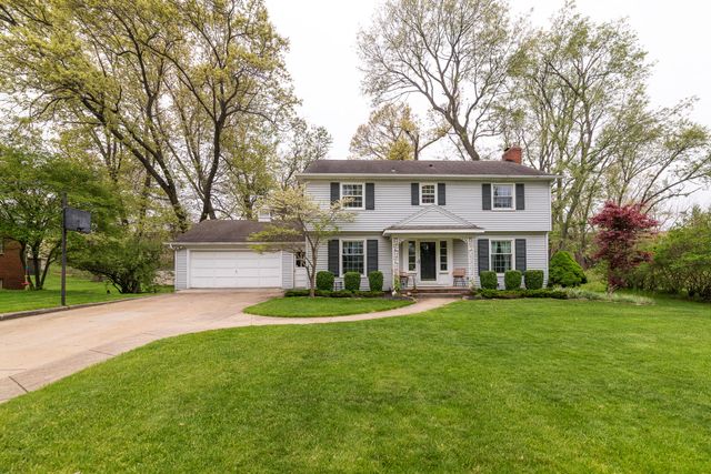 1738 Greenbriar Drive, Portage City, MI 49024