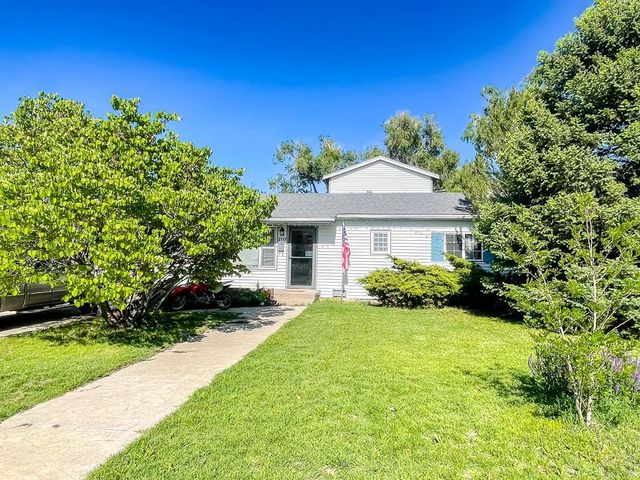 2117 Raton Ave, La Junta, CO 81050
