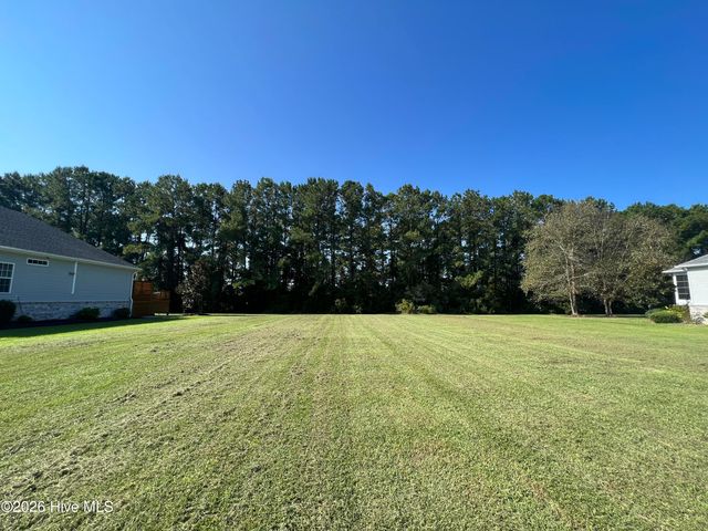 191 Ravennaside Drive NW, Calabash, NC 28467