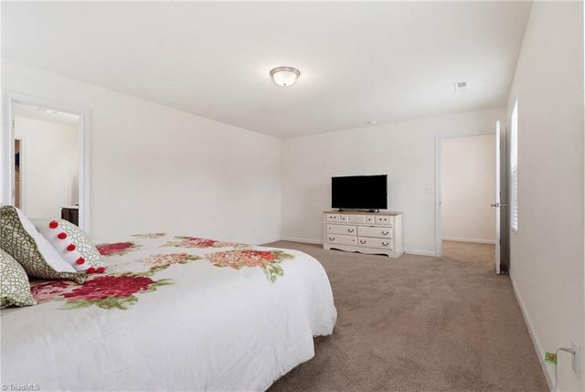 1715 Ransom Trace Court, Winston-salem, NC 27106