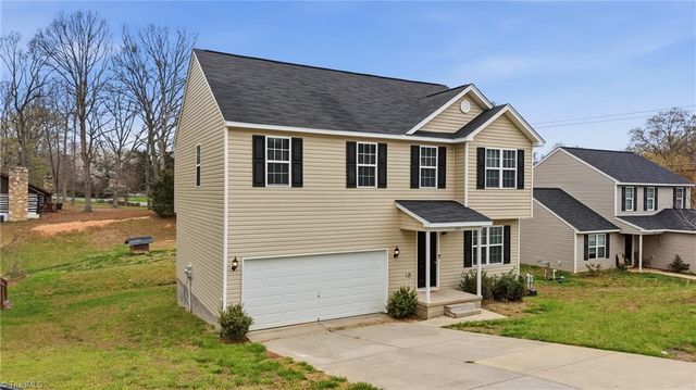 1715 Ransom Trace Court, Winston-salem, NC 27106