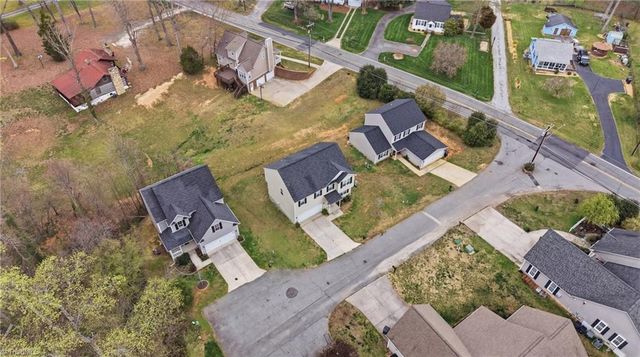 1715 Ransom Trace Court, Winston-salem, NC 27106