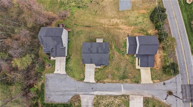 1715 Ransom Trace Court, Winston-salem, NC 27106