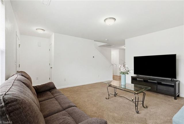 1715 Ransom Trace Court, Winston-salem, NC 27106