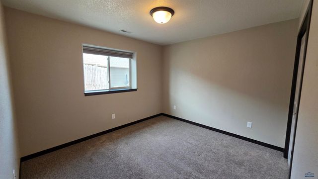 1238 JUNEAU DR, Rapid City, SD 57719