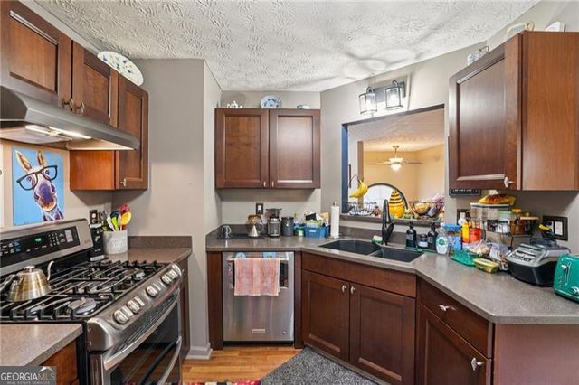 1373 Richland Creek Trail, Sugar Hill, GA 30518