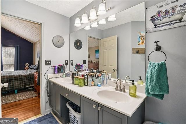 1373 Richland Creek Trail, Sugar Hill, GA 30518