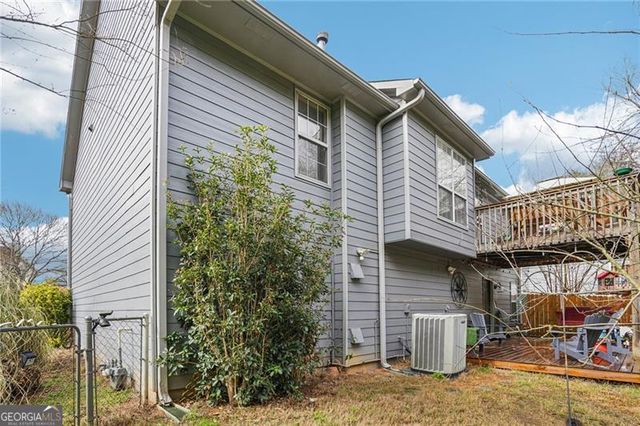 1373 Richland Creek Trail, Sugar Hill, GA 30518