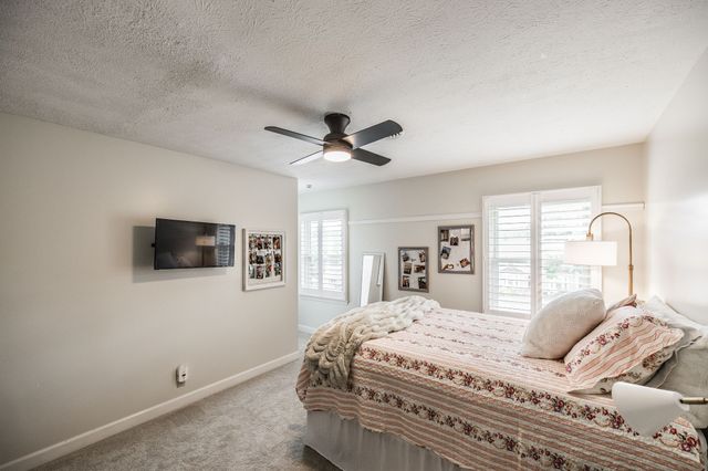 107 Meadow Ln, Hendersonville, TN 37075