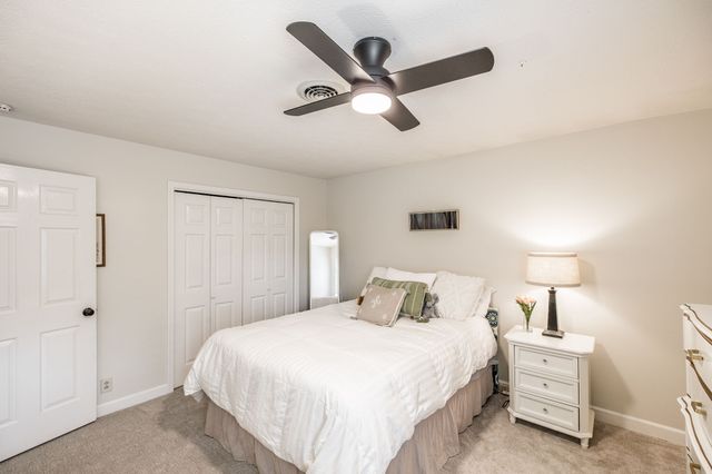 107 Meadow Ln, Hendersonville, TN 37075