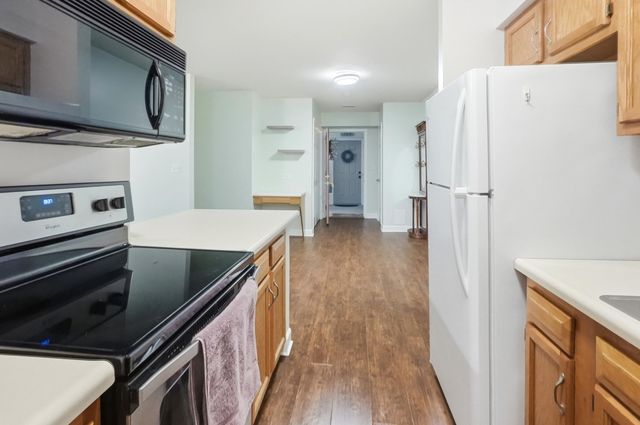 29 N CEDAR LAKE 307, Columbia, MO 65203