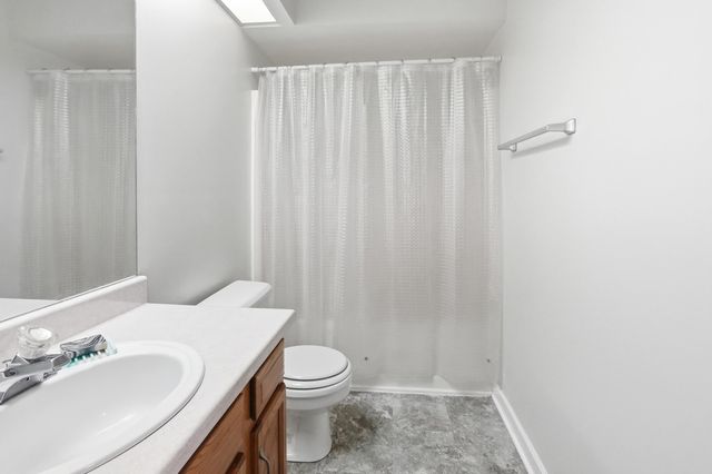 29 N CEDAR LAKE 307, Columbia, MO 65203